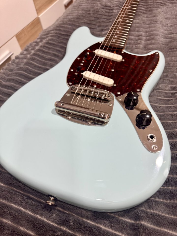 Squier CV 60s Mustang de segunda mano · Foto 2 de 10 · SC Tenerife · 265 €
