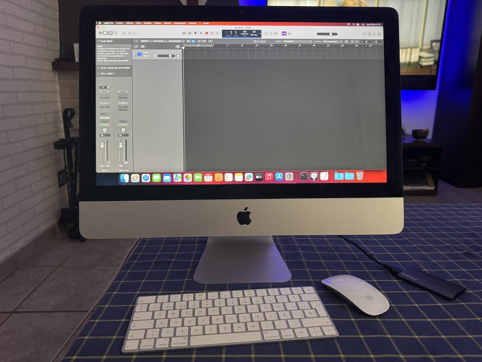 Imac 21,5” preparado pa estudio de grabacion