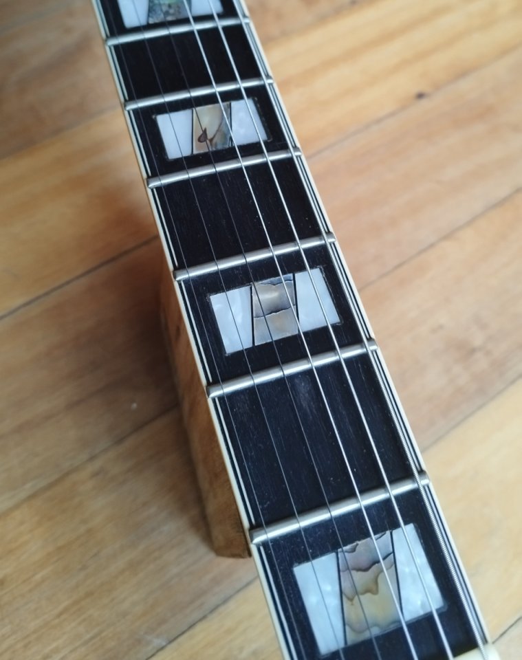 Ibanez AM400 Artstar