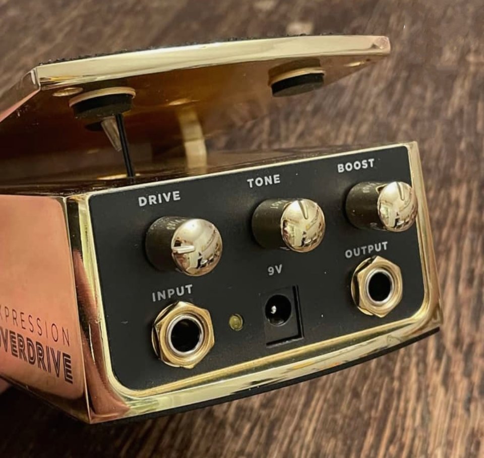 Pedales Ernie Ball Expression Overdrive y Ambient Delay