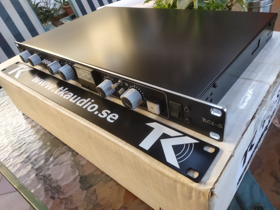 Compresor TK AUDIO BC1-S THD (custom)