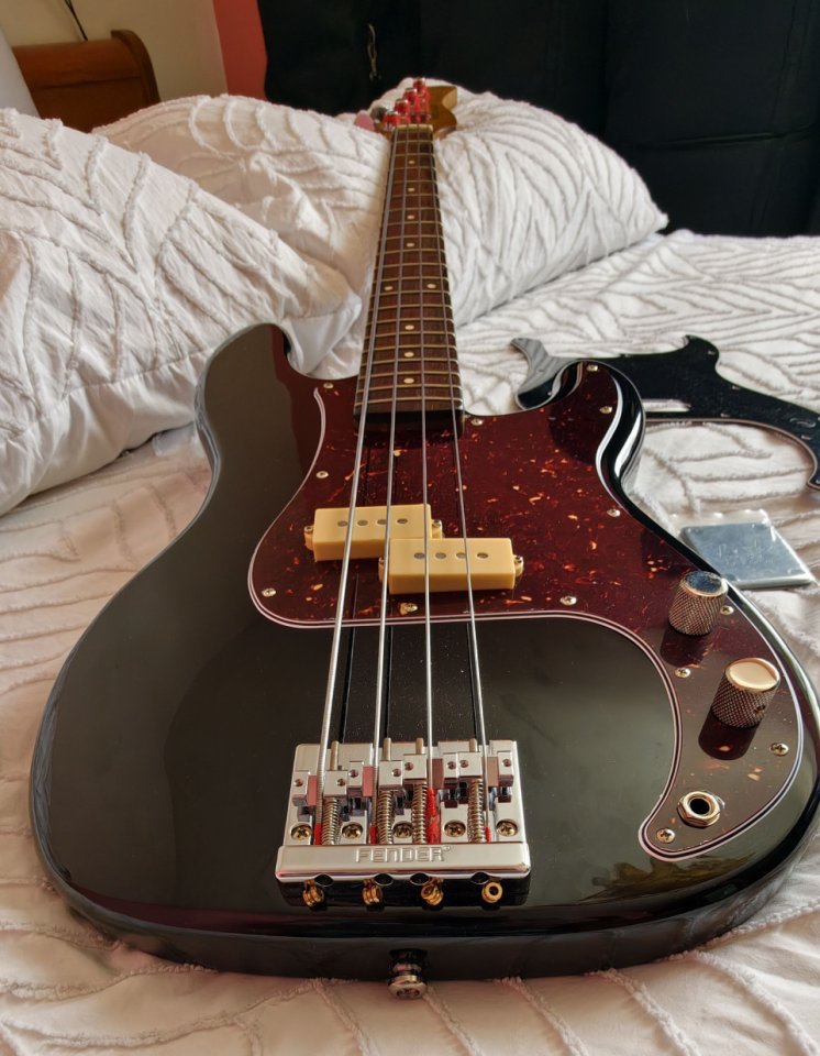Fender Sire Precision P5R Black bass de segunda mano · Foto 9 de 10 · Lugo · 499 €
