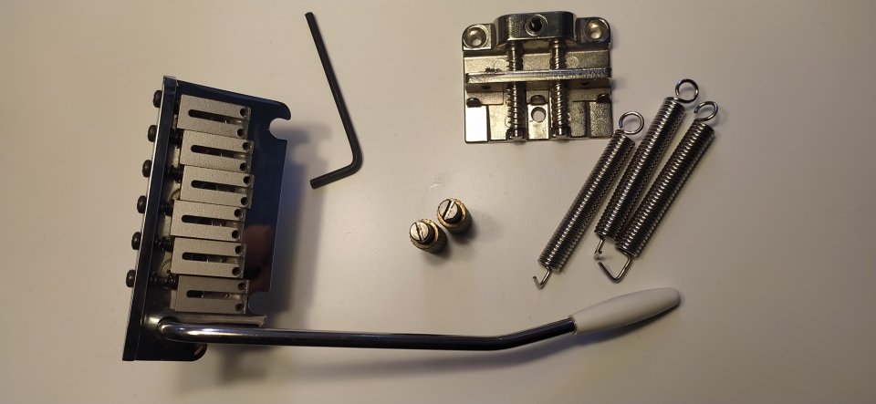 Puente Fender y sistema Schaller Sure Claw