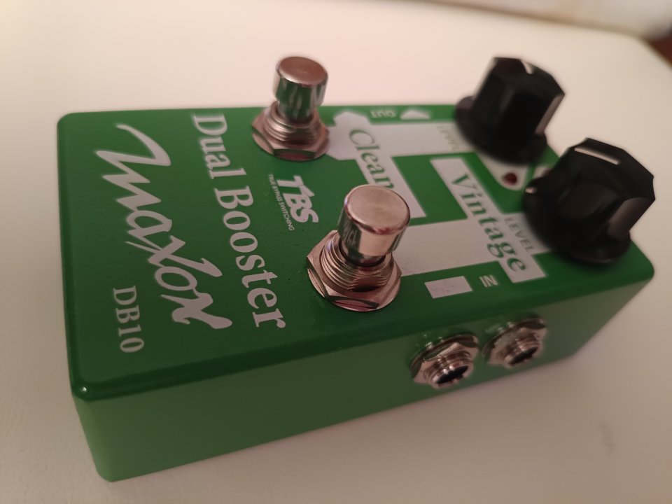 Pedal de boost MAXON DUAL BOOSTER de segunda mano · Foto 5 de 7 · Madrid · 120 €