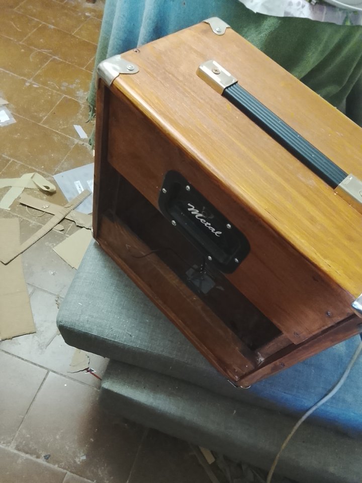 Pantalla 1x10 madera de Abeto de segunda mano · Foto 5 de 6 · Cáceres · 55 €