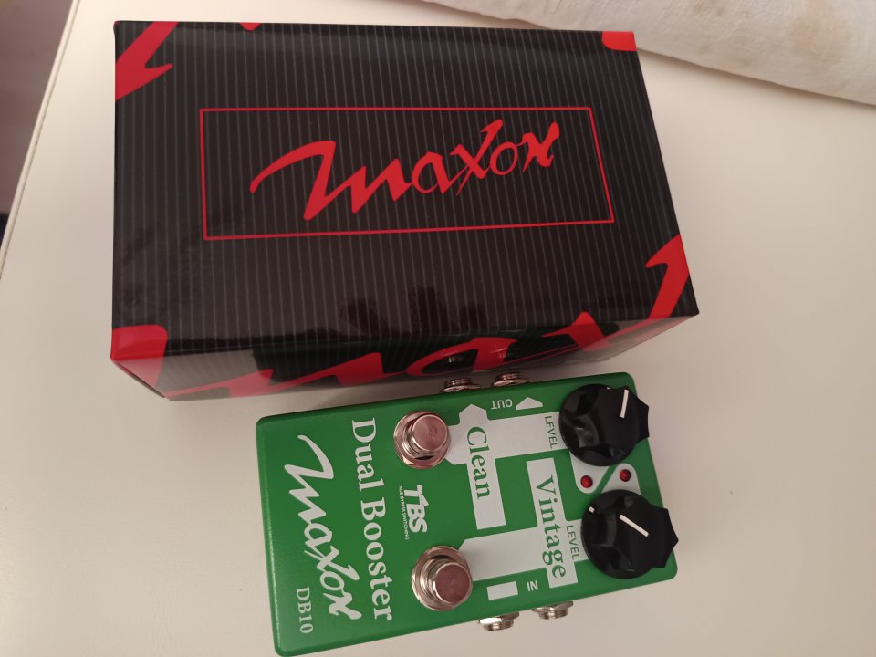 Pedal de boost MAXON DUAL BOOSTER de segunda mano · Foto 7 de 7 · Madrid · 120 €
