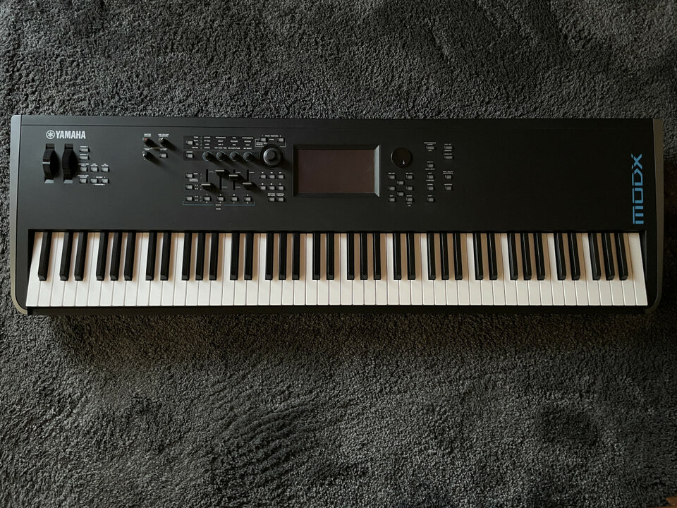 Yamaha MODX8