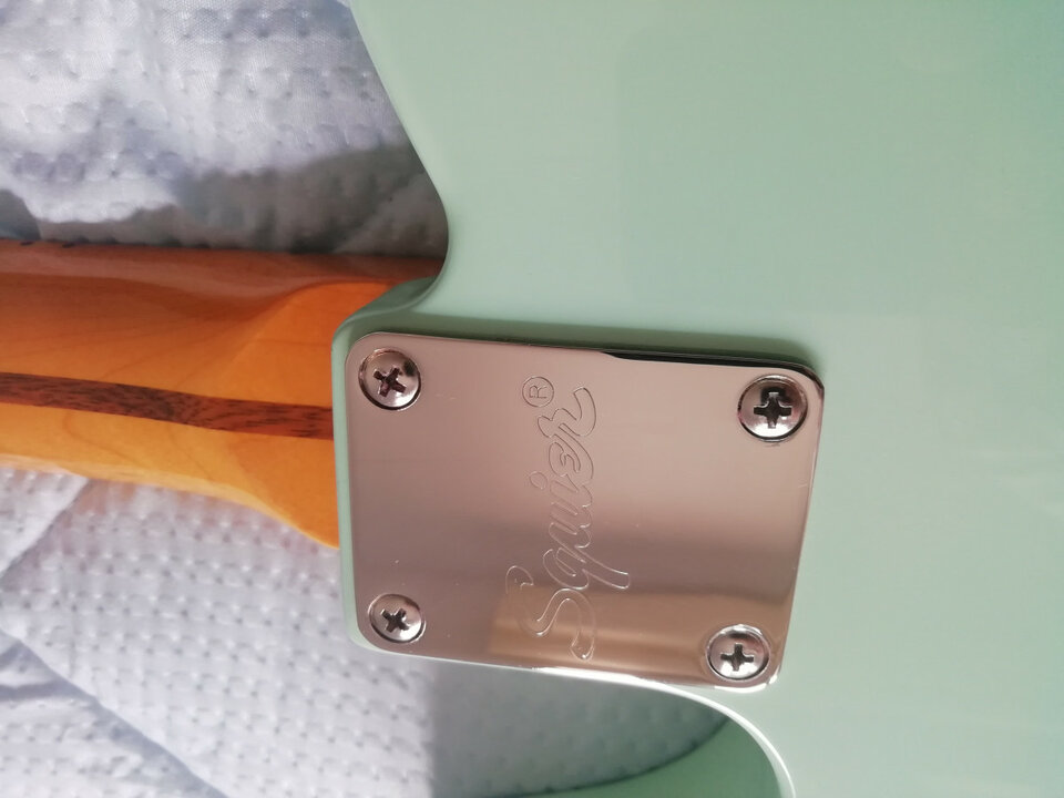 Squier by Fender FSR ESQUIRE