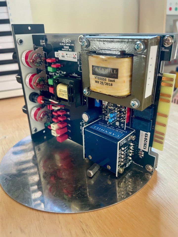 IGS Audio Rubber Bands 500 EQ de segunda mano · Foto 3 de 6 · Madrid · 449 €