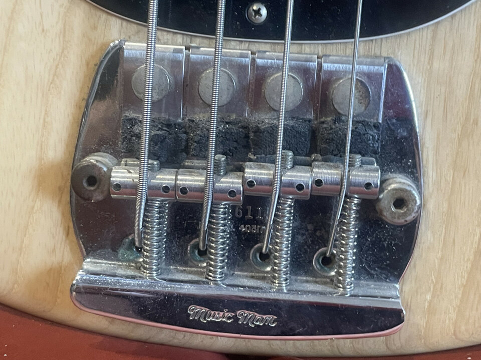Vendo Music Man Sting Ray Bass Pre Ernie de segunda mano · Foto 9 de 10 · Navarra · 3500 €