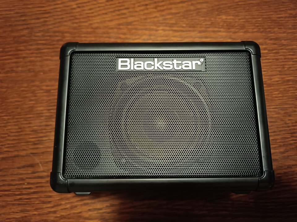 Blackstar FLY 3 Mini Amp (50% de su precio nuevo)