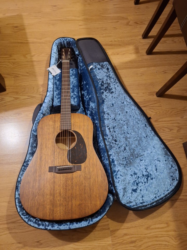 Martin D15M