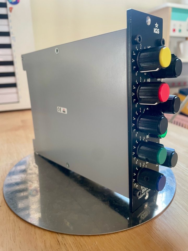 IGS Audio Rubber Bands 500 EQ de segunda mano · Foto 5 de 6 · Madrid · 449 €