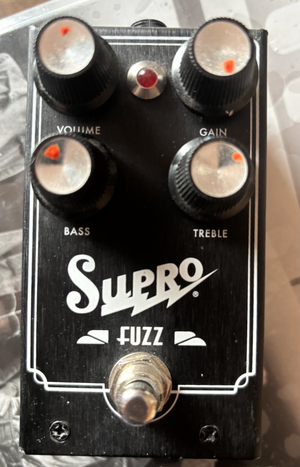 Fuzz  Supro SP1304