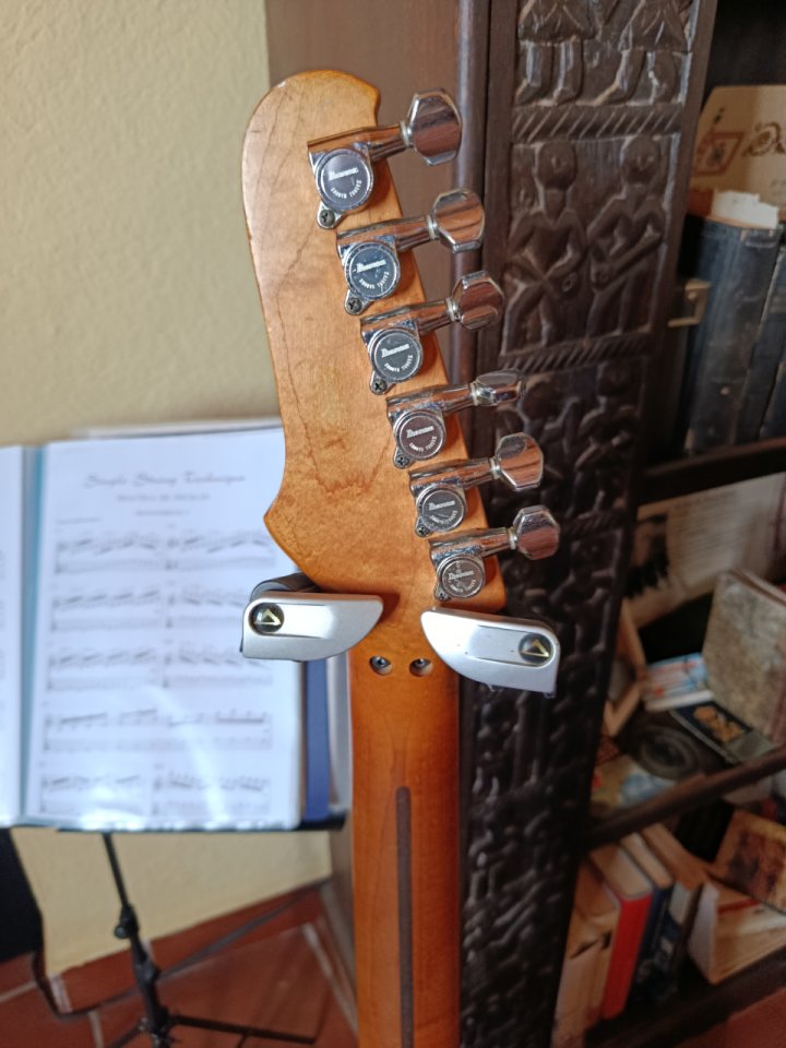 Vendo Ibanez Roadstard RG 440 / 87 de segunda mano · Foto 7 de 7 · Almería · 700 €