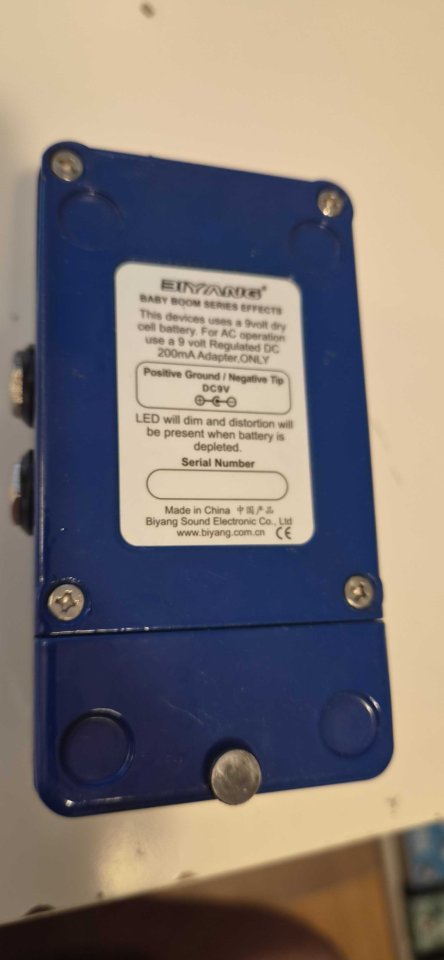 Biyang Babyboom RV-10 Tri Reverb de segunda mano · Foto 2 de 2 · Madrid · 30 €