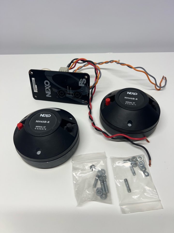 2 motores driver nexo ps10