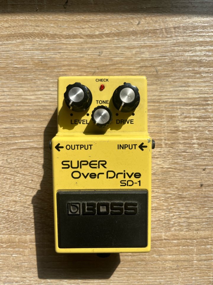 Boss SD1 Black Label de segunda mano · Foto 1 de 2 · Barcelona · 75 €