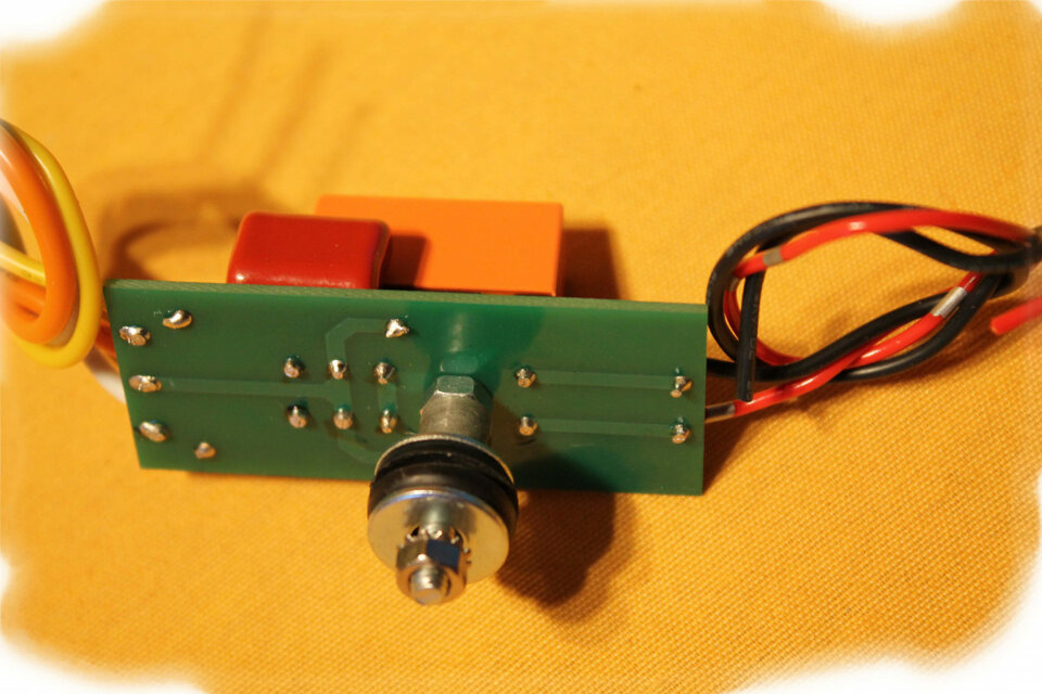 Relay para Leslies 122/147 con Caps.