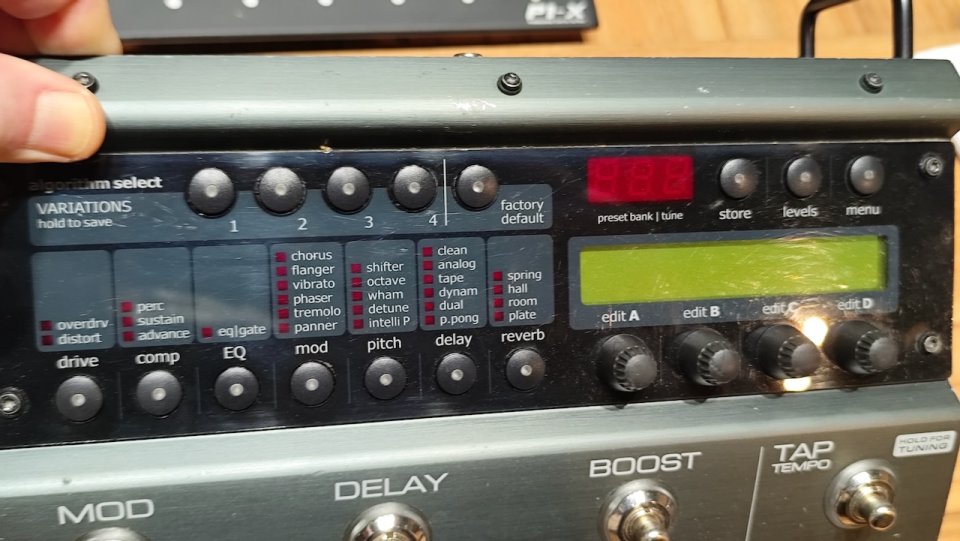 Tc Electronic Nova System de segunda mano · Foto 3 de 5 · Zaragoza · 250 €