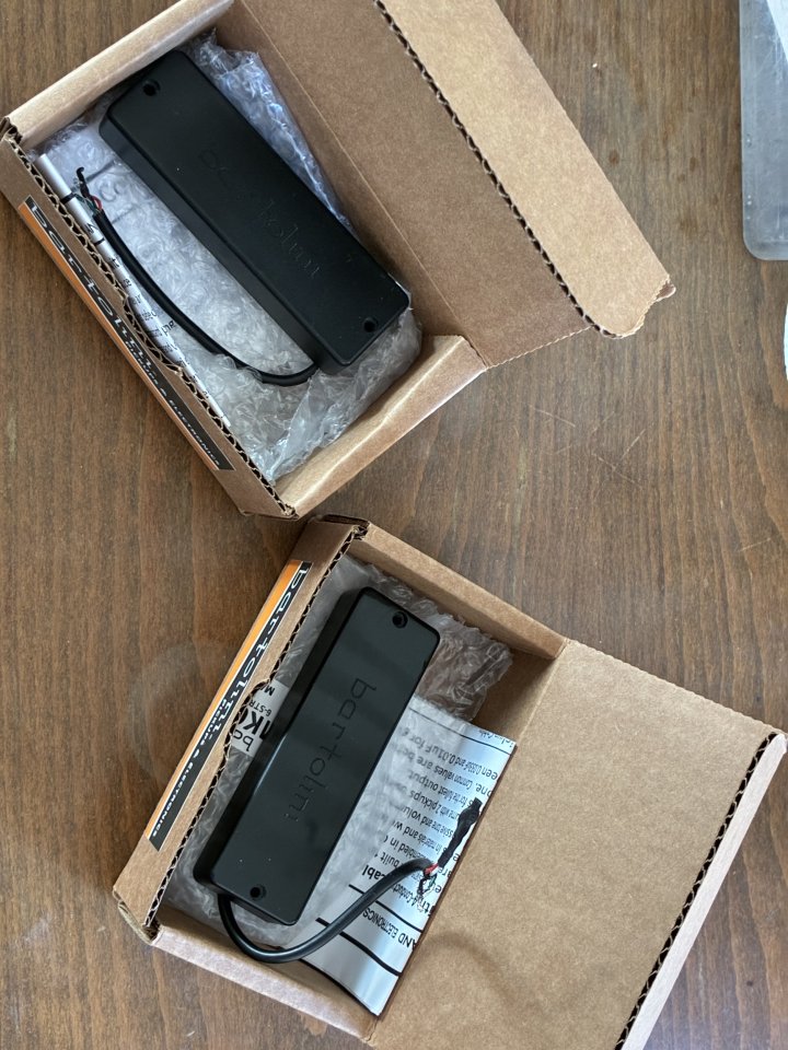 Pastillas Bajo Bartolini MK6-CBC USA