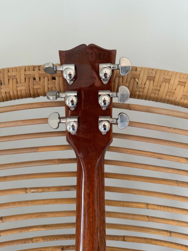 Gibson Les Paul Classic 2020 de segunda mano · Foto 3 de 5 · Madrid · 1699 €
