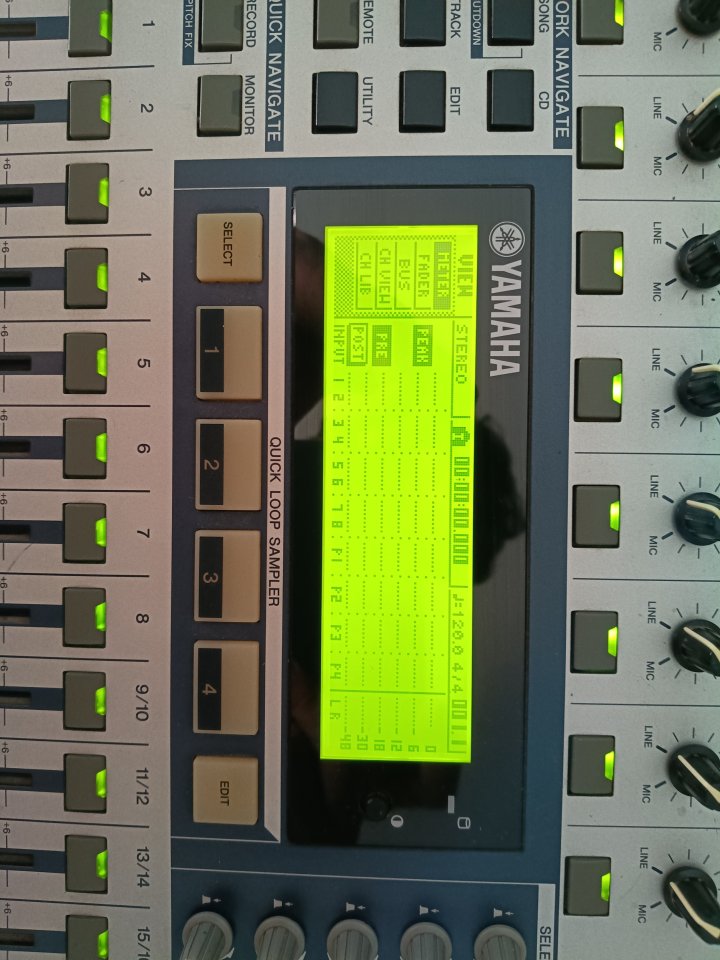 Grabador multipista Yamaha AW 1600 de segunda mano · Foto 4 de 8 · Córdoba · 300 €