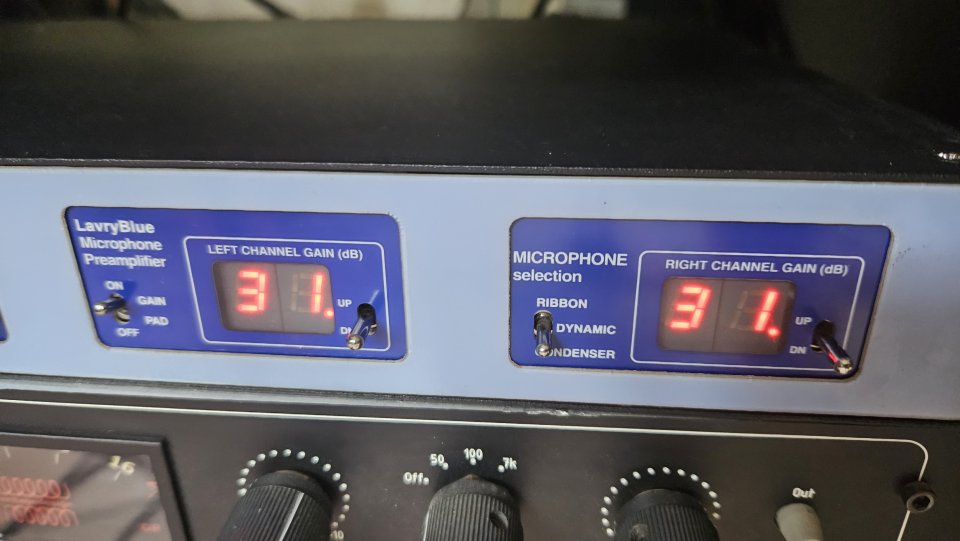 Convertidor AD/DA Lavry Blue 4496 de 2 canales AD, 2 canales DA + preamplificador de micrófono de 2 canales de segunda mano · Foto 4 de 8 · Córdoba · 1300 €