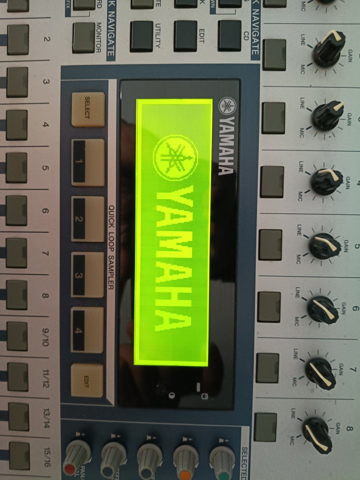 Grabador multipista Yamaha AW 1600 de segunda mano · Foto 6 de 8 · Córdoba · 300 €