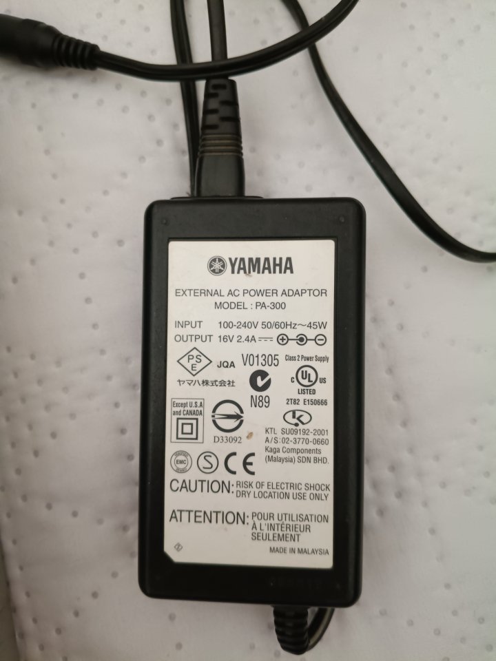 Grabador multipista Yamaha AW 1600 de segunda mano · Foto 7 de 8 · Córdoba · 300 €
