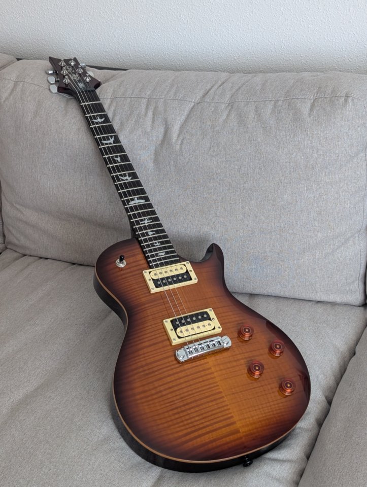 PRS SE 245 de segunda mano · Foto 2 de 10 · Alicante · 490 €