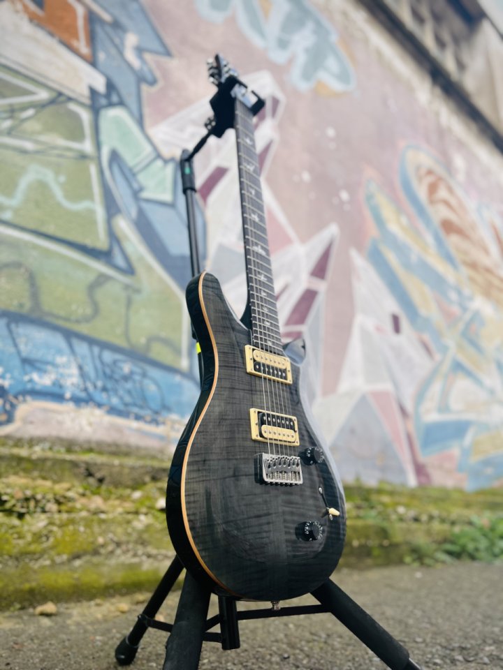 PRS SVN SE 7 cuerdas