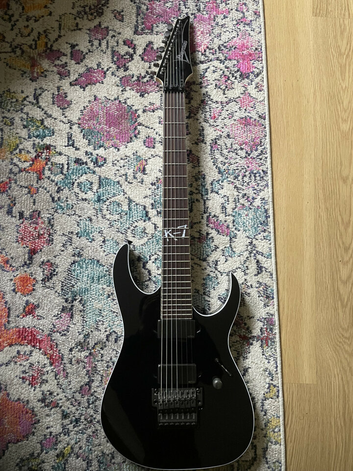 VENDO Ibanez K7 (KORN) 7 cuerdas