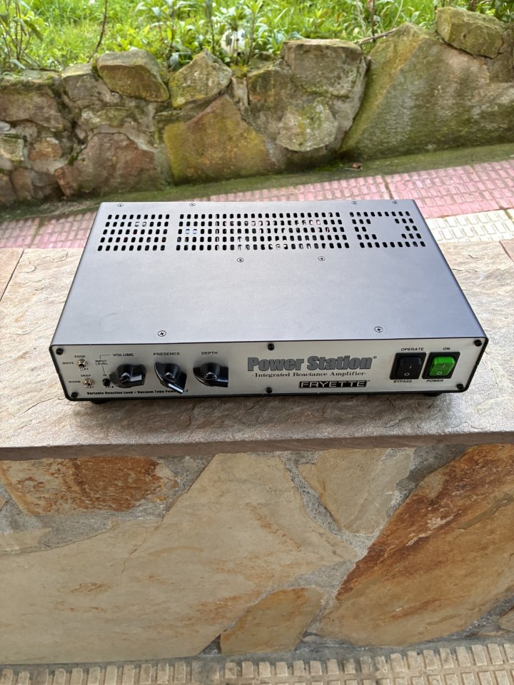 Fryette Power Station PS-2A