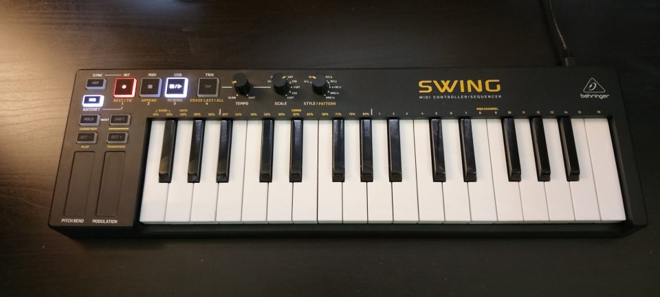 Behringer SWING de segunda mano · Foto 2 de 7 · Valencia · 55 €