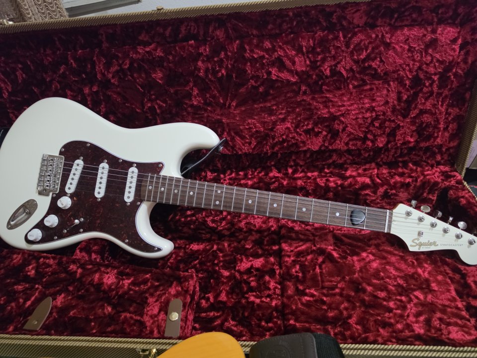 Squier CV Stratocaster 60s FSR OWT de segunda mano · Foto 1 de 4 · Valencia · 450 €