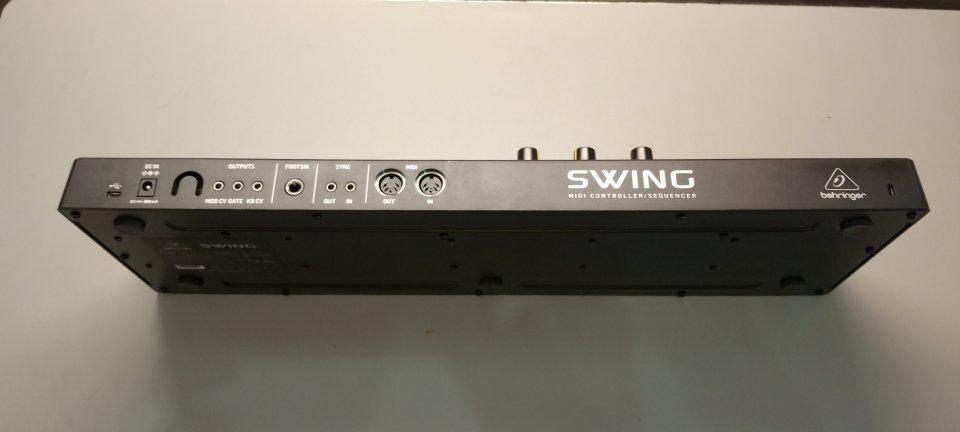 Behringer SWING de segunda mano · Foto 4 de 7 · Valencia · 55 €