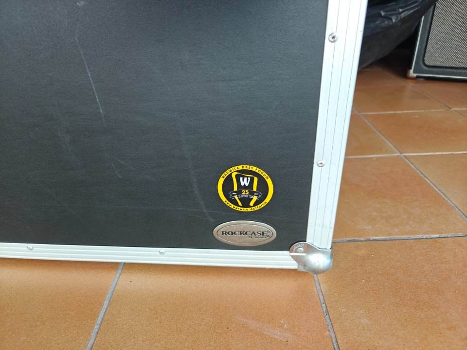 Flightcase guitarra Rockboard de segunda mano · Foto 9 de 10 · Lleida · 145 €
