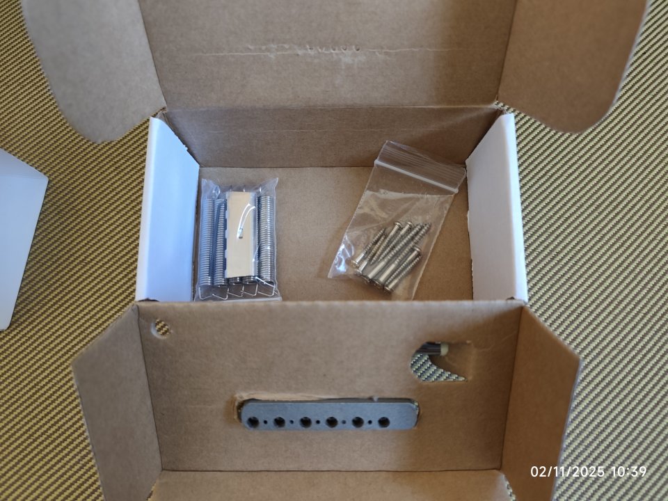 Puente Fender American Vintage Synchronized Tremolo