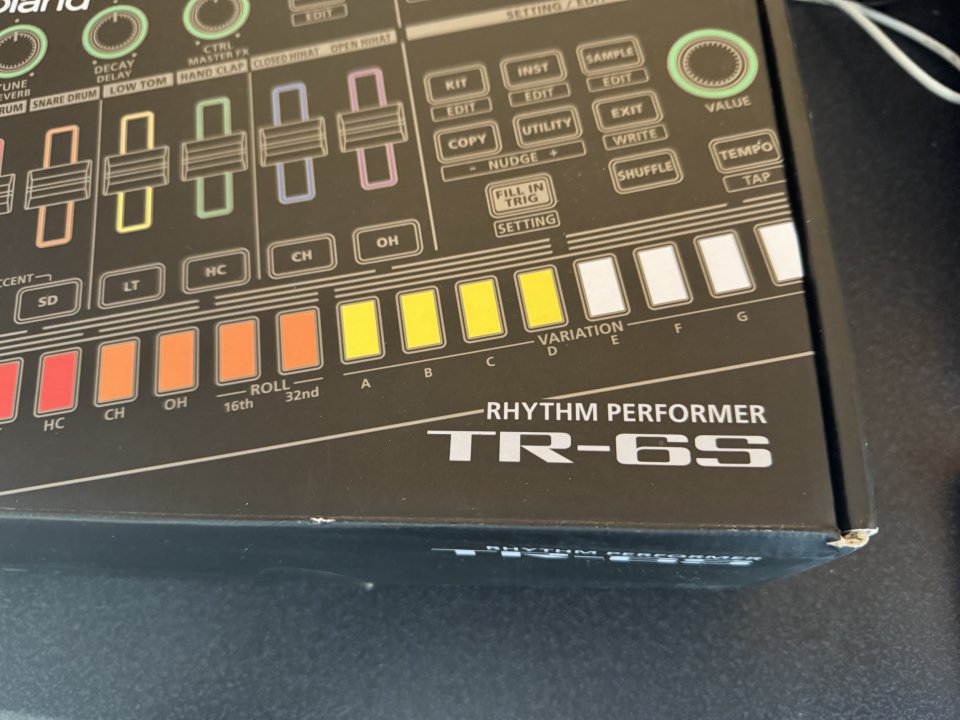 Roland Tr6s de segunda mano · Foto 4 de 5 · Pontevedra · 225 €