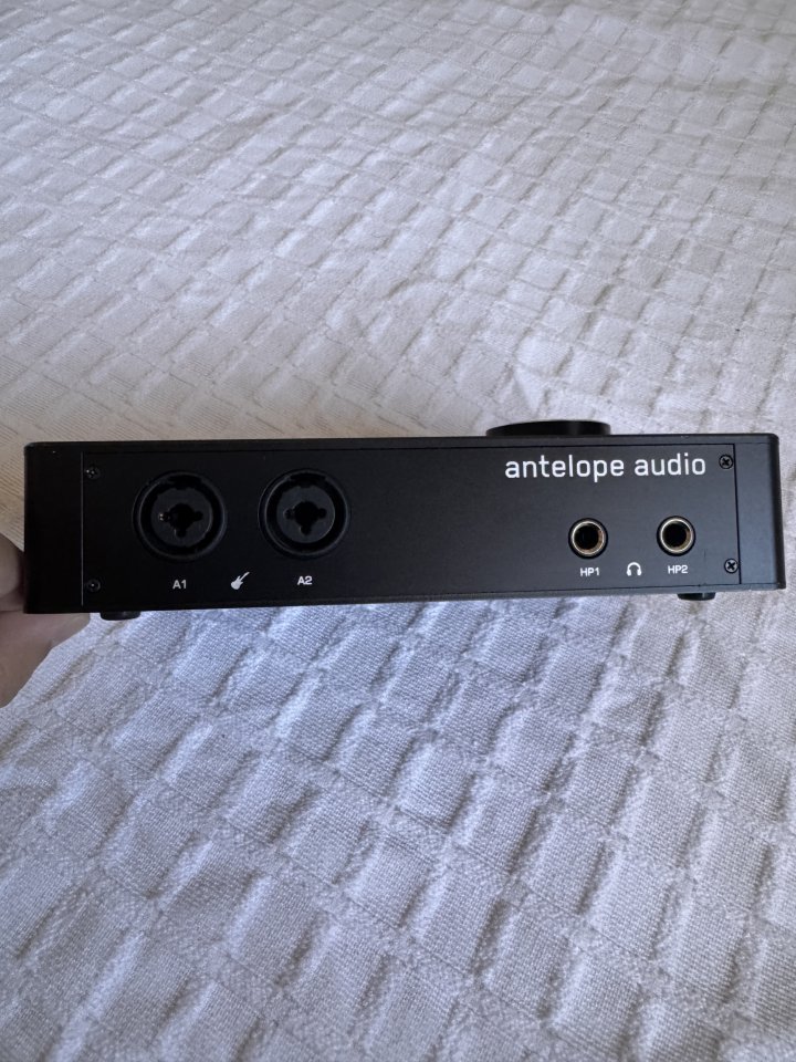 Antelope Audio Zen Quadro de segunda mano · Foto 6 de 9 · Murcia · 450 €