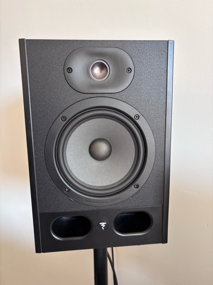 Focal alpha 65 de segunda mano · Foto 2 de 6 · Madrid · 480 €