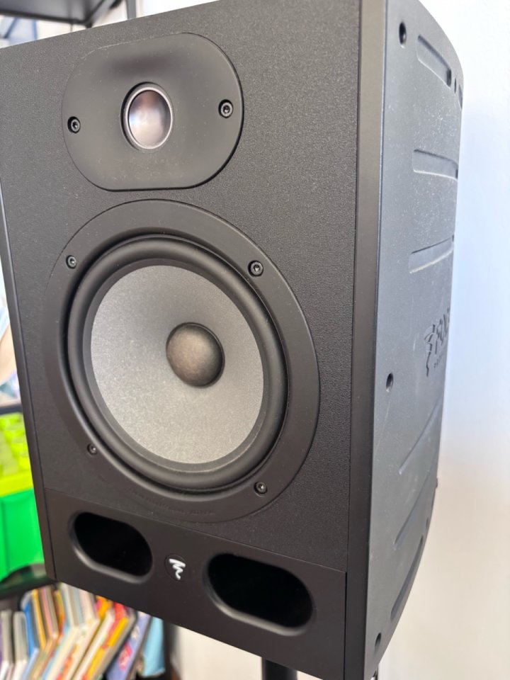 Focal alpha 65 de segunda mano · Foto 3 de 6 · Madrid · 480 €