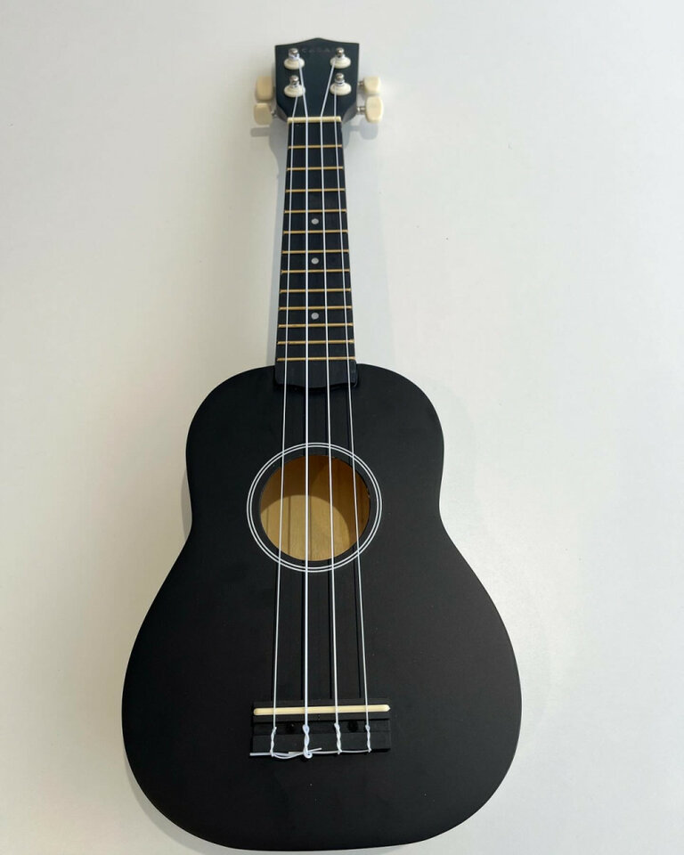 Ukulele Escasain