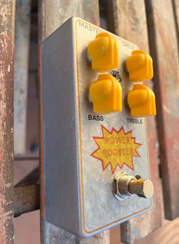 (Reservado) Power Booster (Colorsound Power Boost con volumen master)