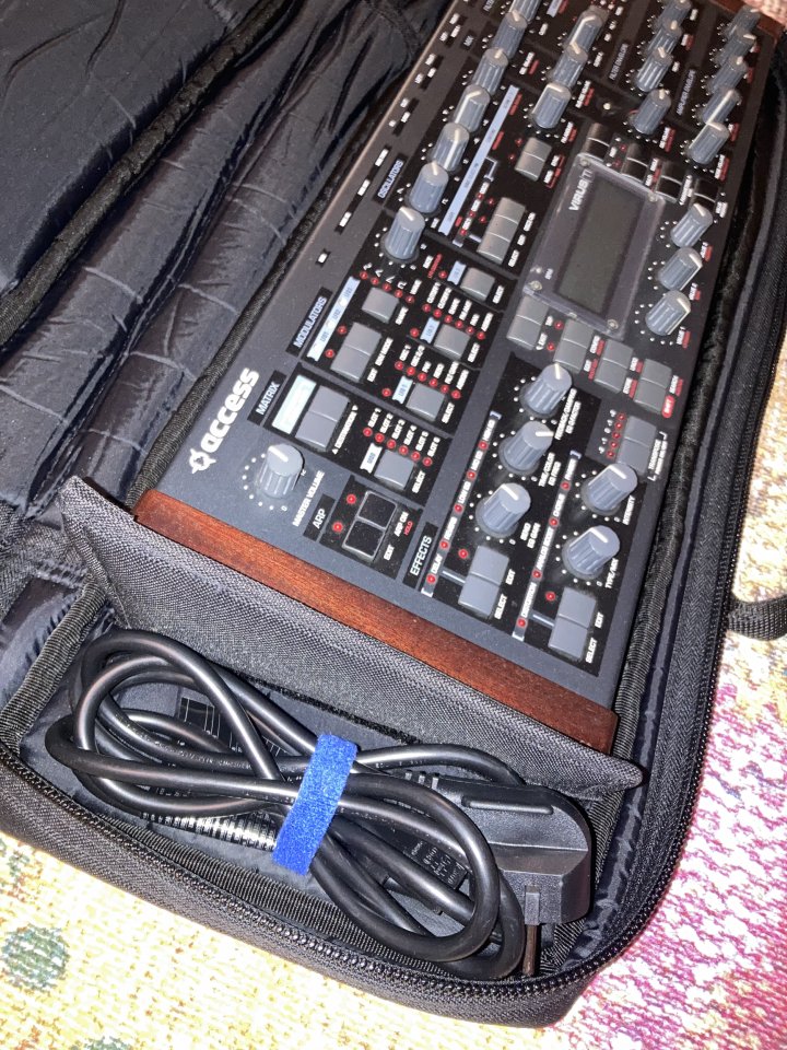 Bolsa, estuche para Virus desk top de segunda mano · Foto 6 de 6 · Alicante · 115 €