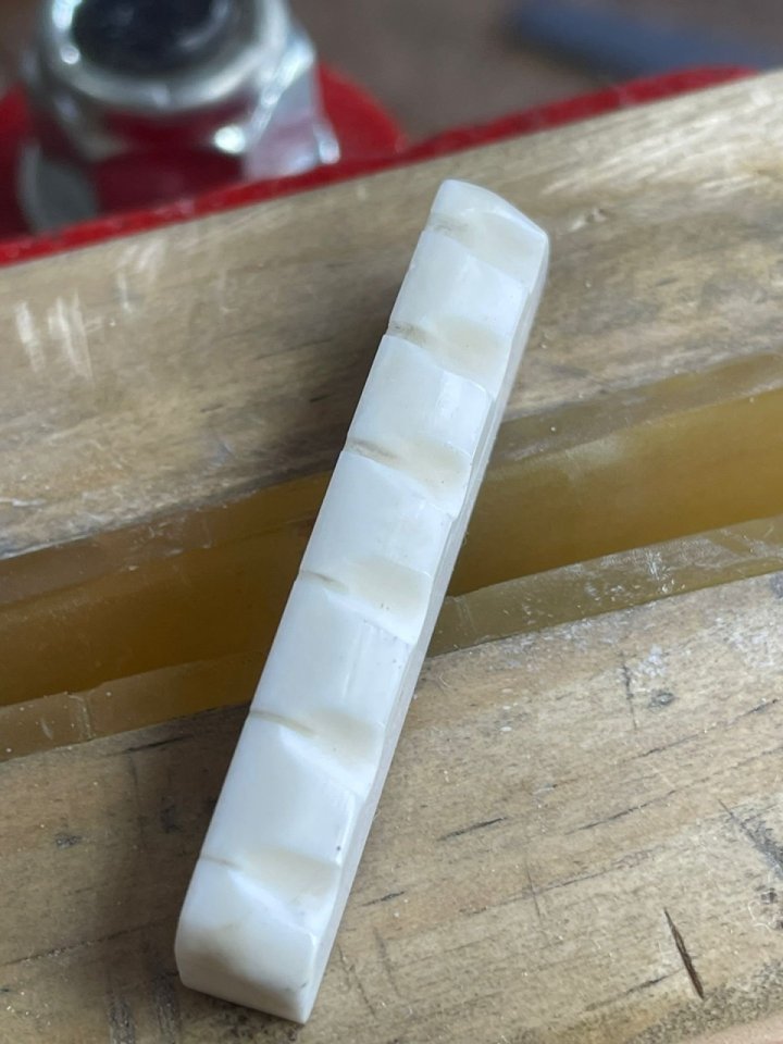 Washburn J6 Wes Montgomery muy muy mejorada