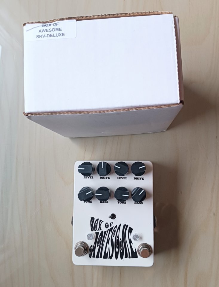 Lovepedal “Box of awesome” SRV/Deluxe (Brownface Deluxe y Super Six SRV) de segunda mano · Foto 2 de 2 · León · 150 €