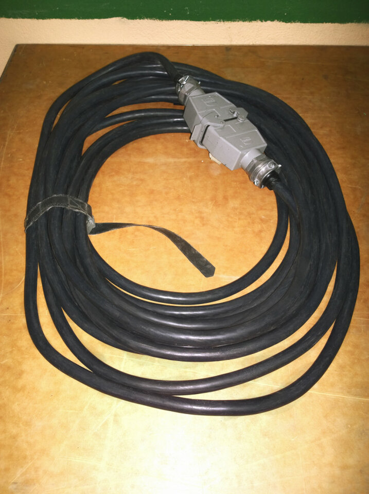 Pulpos Harting a schuko, de 8 canales