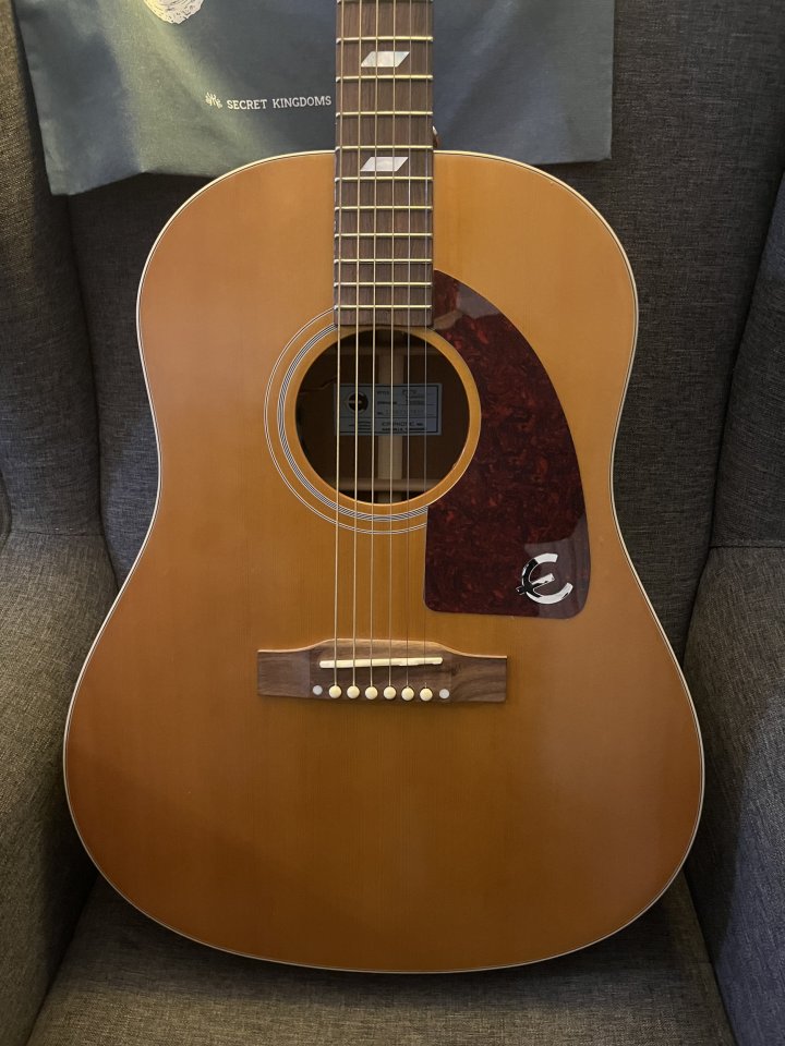 Epiphone Masterbilt Texan FT79